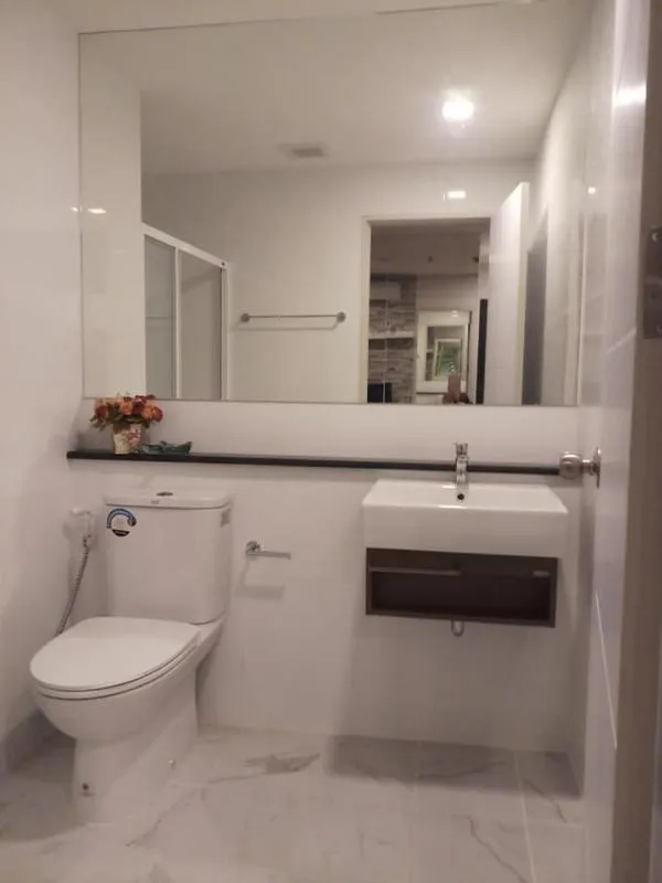 For rent Episode Phaholyothin Sapanmai, beautiful room, adjustable sofa bed, super new room, garden view, ready to move in. Don't wait.