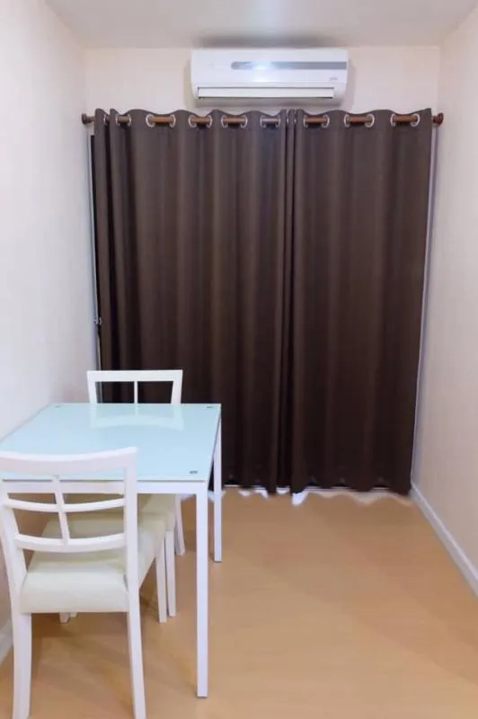 Sell ​​/ rent urgently !! ICondo Sukhapiban 2 new clean rooms. Pool view, fully furnished, don't miss !!