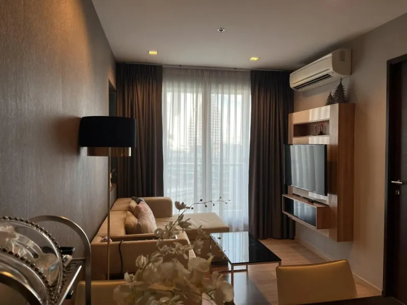 ขาย คอนโด Rhythm Sathorn ห้องกว้าง ตกแต่งเรียบหรู ดูดี มีสไตล์สุดๆ ไม่จองคือพลาดมาก