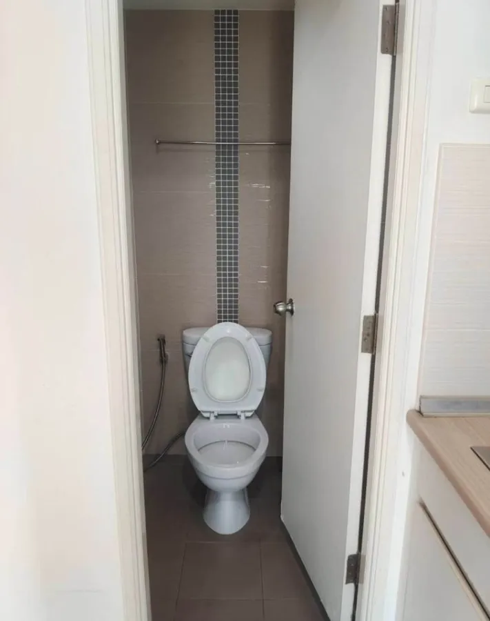 For rent Lumpini Ville Chaengwattana-Pak Kret. complete facilities Miss this room and you will regret it.