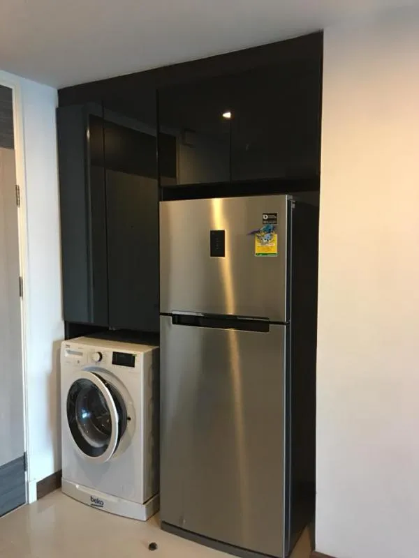 Wow!!** Condo for rent at Supalai Premier at Asoke ** Fully furnished room ready to move in. Near famous places, hurry to come and enjoy!!
