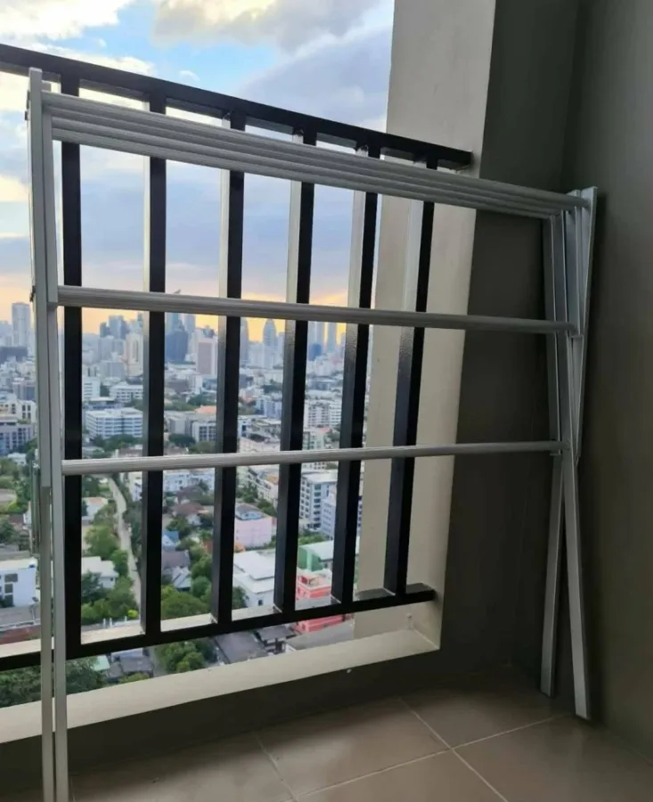 For rent: The Niche Pride Thonglor-Petchaburi, 28th floor. Unobstructed view. Move-in ready. Fully furnished and ready to move in.