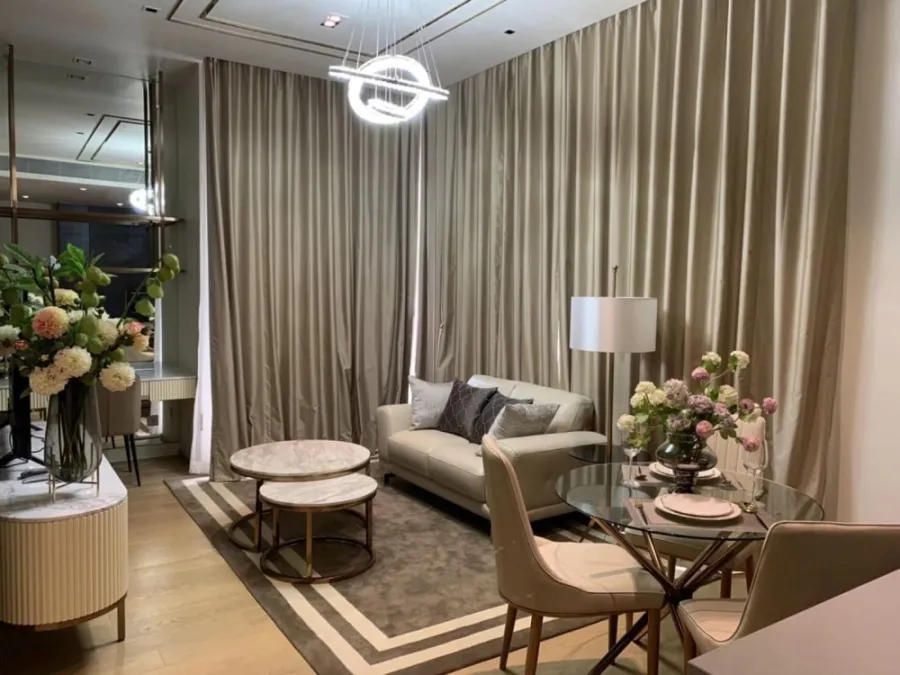 ให้เช่า คอนโด 28 ชิดลม 2นอน 2น้ำ ชั้นสูง ห้องสวย เฟอร์นิเจอร์ครบ รีบจองเลย ห้ามพลาด