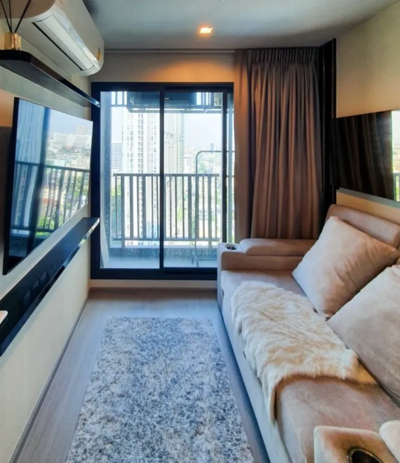 For rent Life Ladprao, perfectly decorated room, very livable, fully furnished and electrical appliances, book now