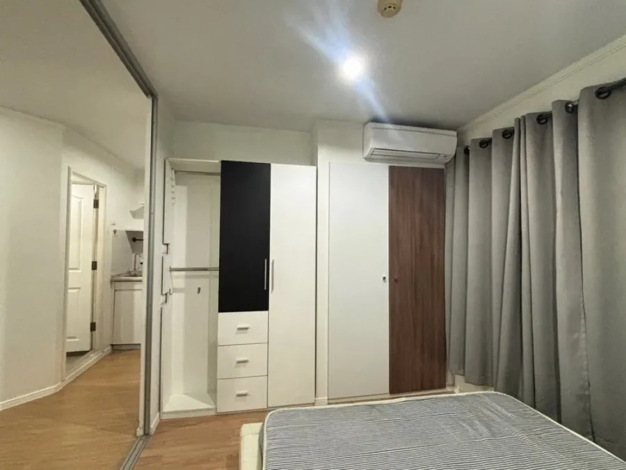 Selling a corner unit at Lumpini Ville Lasalle-Bearing, offering privacy. Features high-quality built-in furniture. Book now!