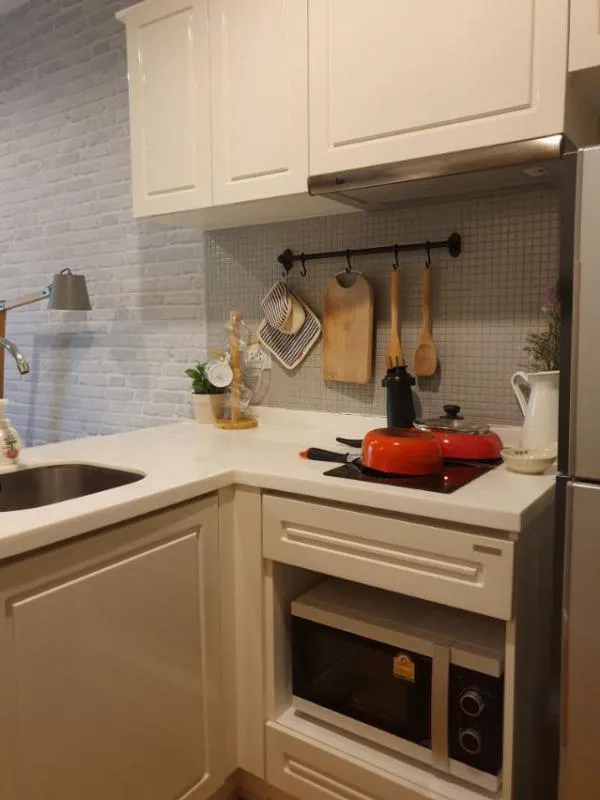Condo for rent, Let Dwell Sukhumvit 26, beautiful room, fully furnished, ready to move in, this price is great.