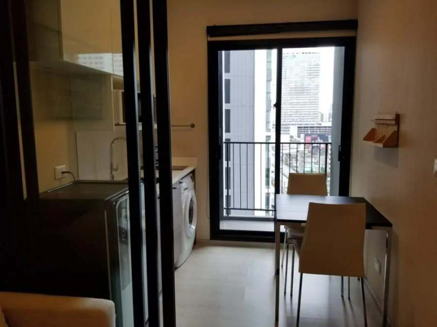 Sell Lot Mist, furniture and electrical appliances, good location, do not miss