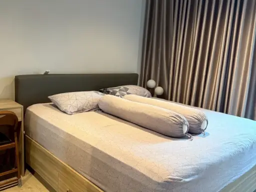 For rent: Altitude Unicorn Sathorn - Tha Phra, 1 bedroom, 1 bathroom, fully furnished, ready to move in.