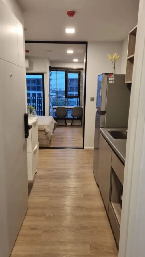 For rent, Cave TU, 7th floor, outside view room, airy and comfortable, partitioned room, fully furnished, let me tell you, it's very livable. Reserve