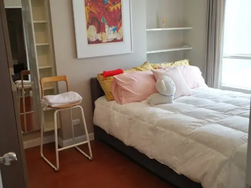 For rent!! Belle Grand Rama 9 Condo, beautiful room, 32nd floor, beautiful view, has a wide balcony, don't miss it!!