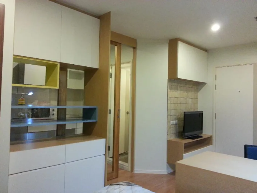 Condo for sale, Lumpini Mega City Bangna, studio room, high floor, decorated in bright colors. If you miss it, you'll regret it.