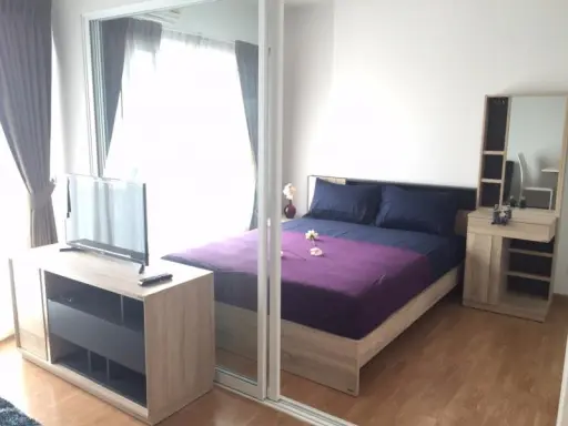 The room is decorated for you. All the conveniences we provide Comfortable condo for rent The Parkland Ratchada-Wongs