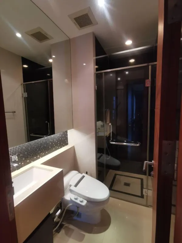 ขายคอนโด The Address สุขุมวิท 28 ห้องกว้างขวาง มีพื้นที่ใช้สอย ครบจบที่เดียว สนใจรีบมาจับจองเลย