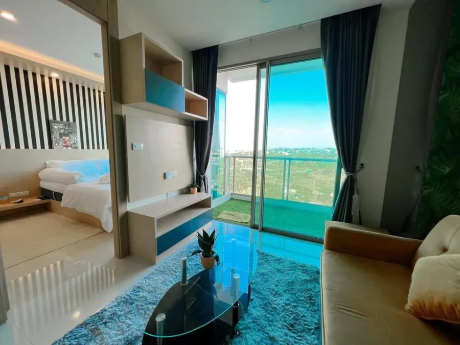 ให้เช่า เดอะ รีเวียร่า จอมเทียน พัทยา (จอมเทียน) City view ชั้น 10 แต่งวอลเปเปอร์อย่างสวยทั้งห้อง รีบจองเลย