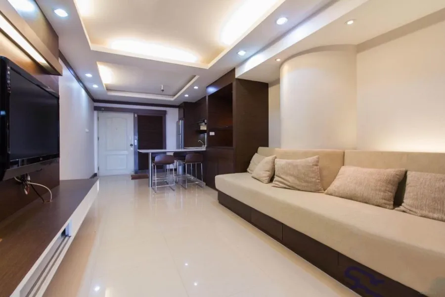 ให้เช่า State Tower Condominium ชั้นสูง ห้องกว้างสุดๆ มาพร้อมเฟอร์นิเจอร์ครบครัน ดีแบบนี้จองเลย