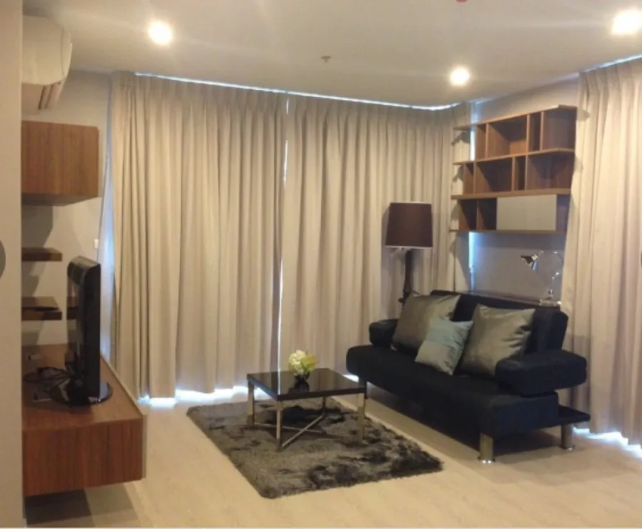 ขาย/ให้เช่า คอนโด ริทึ่ม สาทร – นราธิวาส แต่งสวย เฟอร์ครบ รีบมาเป็นเจ้าของ!!