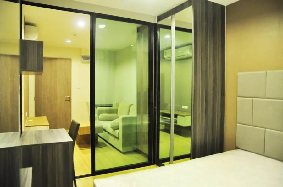 Condo for rent, The Unique Lat Phrao 26, room ready to move in. Full facilities, must reserve now.