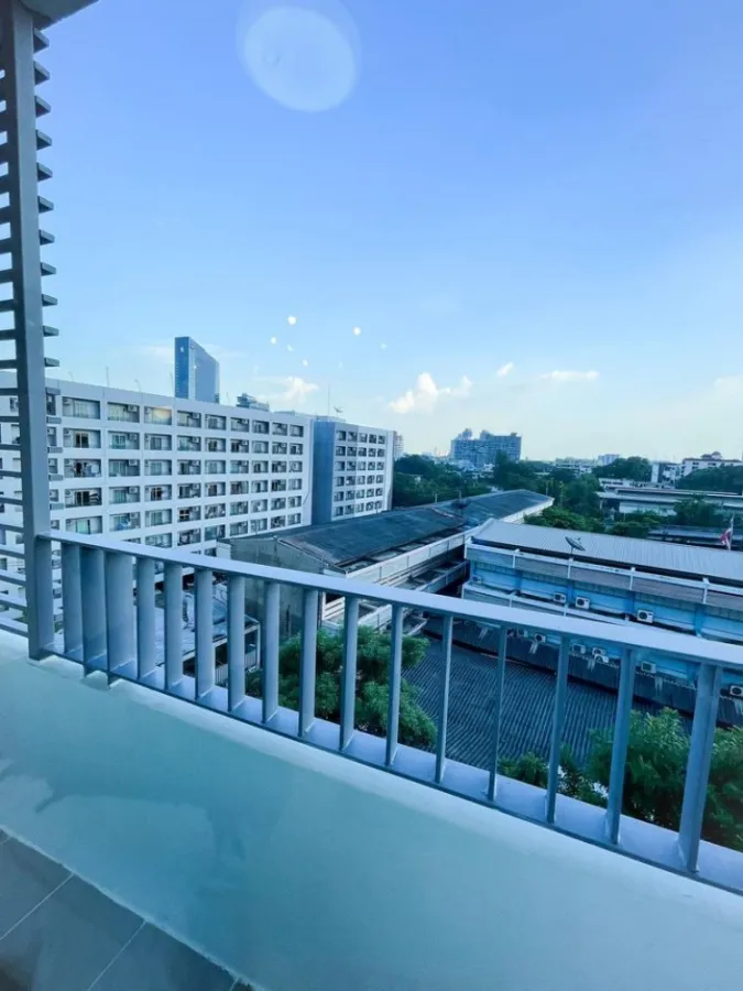ขาย / ให้เช่า คอนโด เอลลิโอ เดล เรย์ วิวสระว่ายน้ำ รีโนเวทใหม่ทั้งห้อง ตกเเต่งสวย พร้อมอยู่