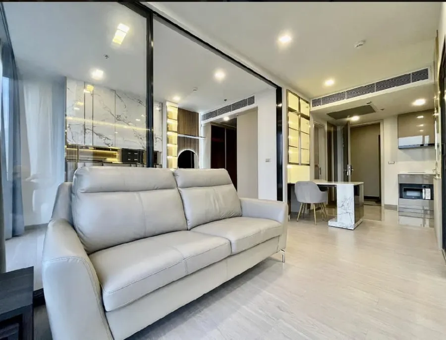 ให้เช่า วัน ไนน์ ไฟว์ อโศก-พระราม 9 ห้องชั้น 28 ตกแต่งหรูหรา built-in อย่างดีทั้งห้อง พลาดไม่ได้!!