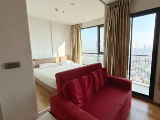 For rent, FUSE Sathorn-Taksin, 22nd floor, beautiful city view. The room is simply decorated and ready to move in. Hurry, hurry. images