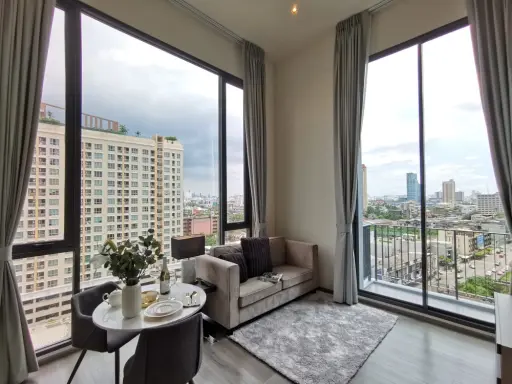 Sell or rent the reserve Phahon-Pradipat Position 01 The best room of Lofts position How can you miss a room this good! images