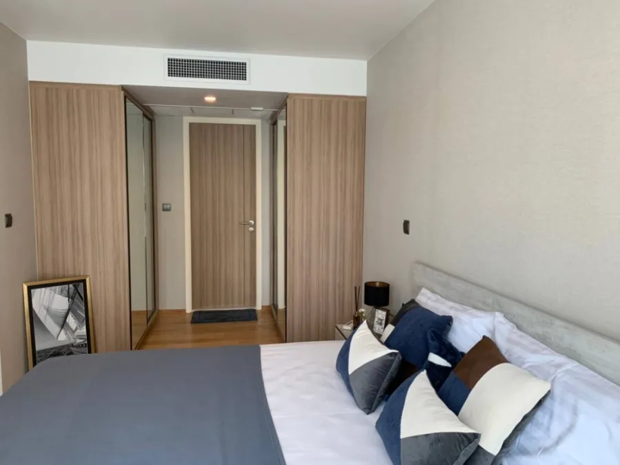 ให้เช่า คอนโด Na vara Residenc ชั้น 5 สงบเงียบ และ ความเป็นส่วนตัว วิวสวนไม่มี ตึกบัง จองเลย