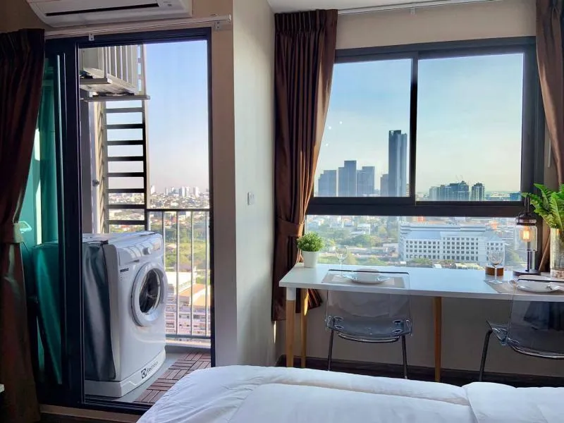 Urgent for rent !! Ideo Sukhumvit 93 Condo, corner unit, high floor, good location, close to the source of food, don't miss !!