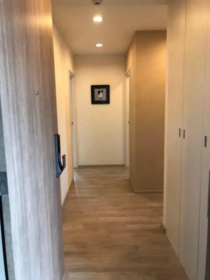 For rent, Chambers Chaan, Lat Phrao-Wang Hin. Swimming pool view The atmosphere is very good. Decorated in a cozy style, very livable. Book now.