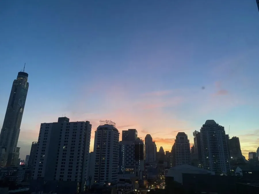 ให้เช่า Condo Wish Signature Midtown Siam ห้องน่าอยู่ วิวสวย ตกแต่งครบชุด ลากกระเป๋ามาได้เลยจ้า