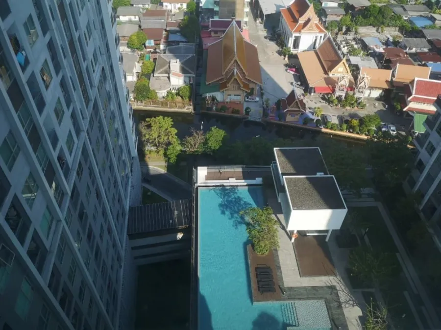 For sale: The Tempo Grand Sathorn-Wutthakat, 19th floor, very spacious room, fully furnished, don't miss it.