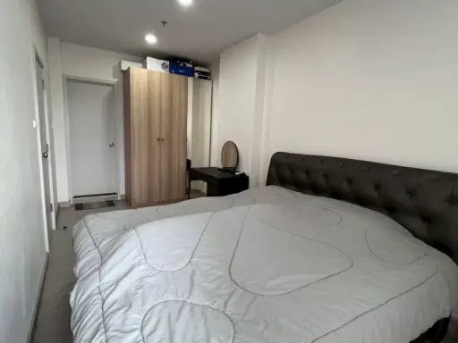 For sale Supalai Loft Sathorn-Ratchaphruek 1 bedroom, 1 bathroom, large usable area, decorated in a controlled tone, reserve now.