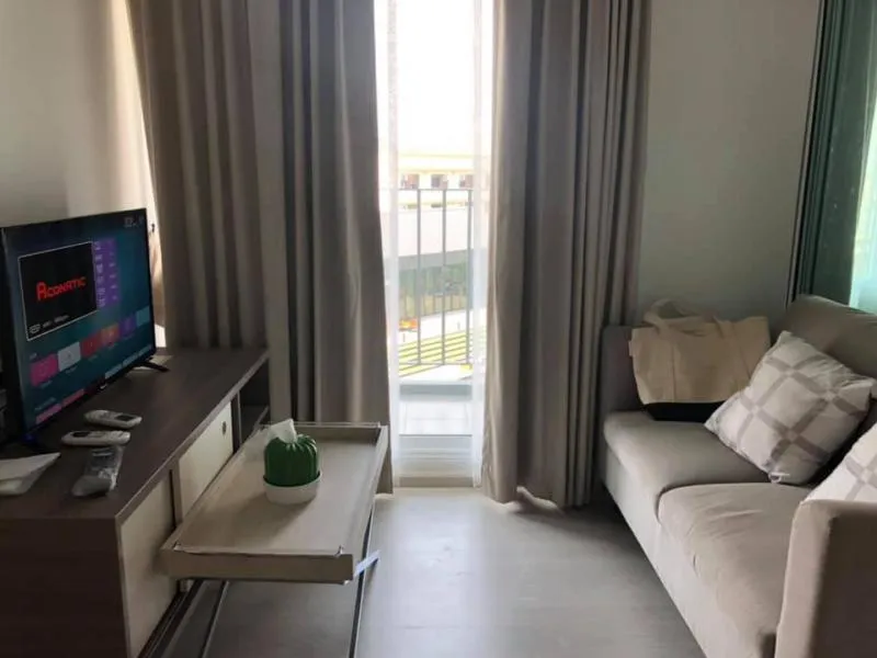 Condo for sale Chapter one Eco Ratchada Huai Khwang, corner room, 1 bedroom, fully furnished, ready to move in, great view, urgent
