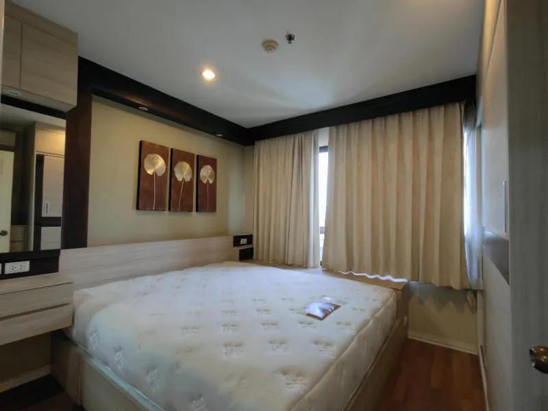 ขายคอนโด Lumpini Place Phahol-Sapankhwai ฮวงจุ้ยดีมาก วิวทิศตะวันออก ไม่มีตึกบัง เฟอร์พร้อมอยู่