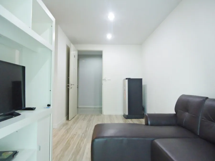 Sammakorn S9 Condominium for rent, 5th floor. Spacious room, fully furnished, very livable. Book now!