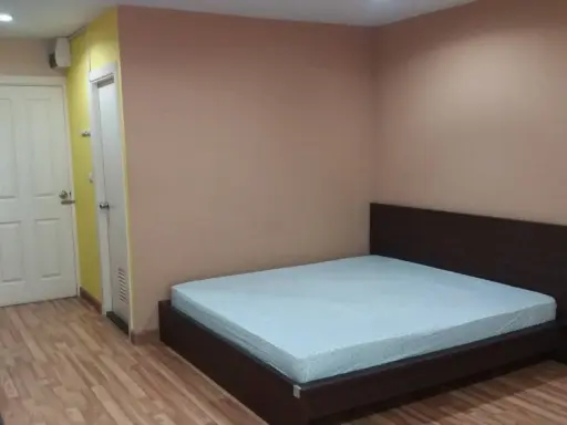 ขาย Regent Home 15 แจ้งวัฒนะ ชั้นสูง วิวดีลมเย็น ห้องดีมีทุกอย่างครบ ราคานี้คุ้มมาก รีบเลย images