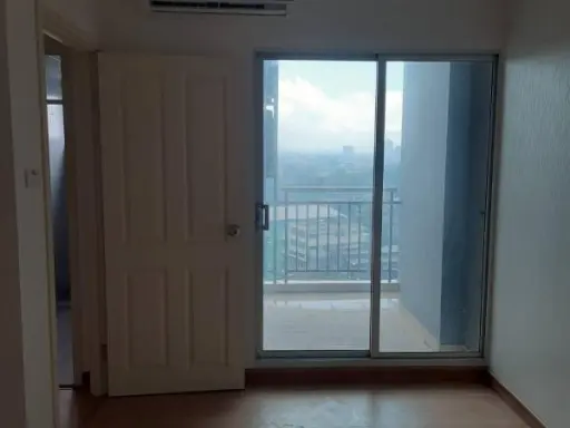 For sale Supalai Vista, Pak Kret Intersection, 1 bedroom, good location, amazing pool view, near MRT, affordable price, book now