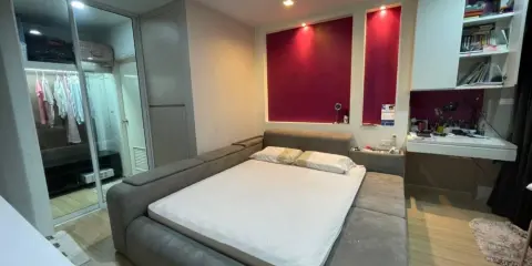ขาย คาซ่า คอนโด รัชดา-ราชพฤกษ์ ห้องมุม พื้นที่กว้างขวาง built-in จัดเต็มทั้งห้อง อย่าช้าซื้อเลย