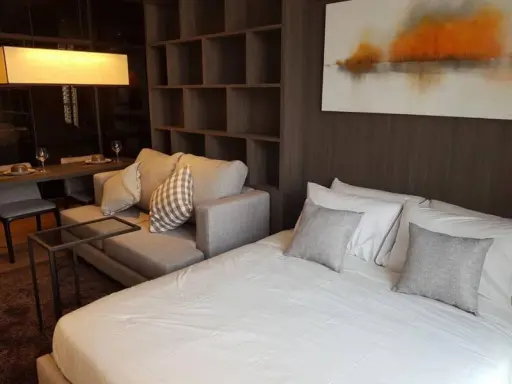 Rent Condo Park 24, decorated in dark style, very pleasant, fully furnished, private washing machine, hurry images