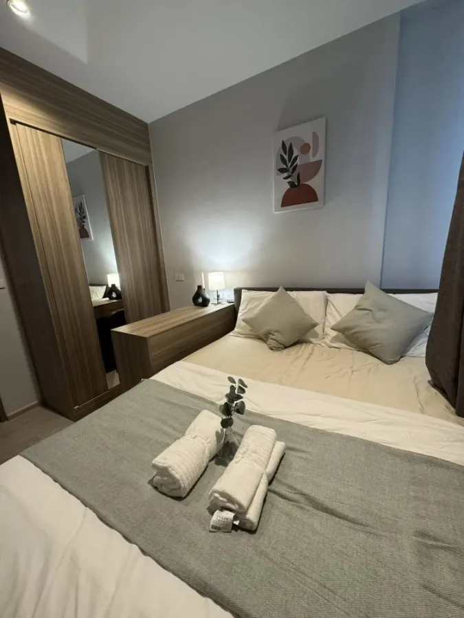 For rent: Altitude Unicorn Sathorn - Tha Phra, city view, fully furnished, electrical appliances in the room, hurry and reserve now.