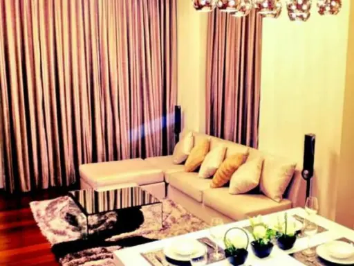 Condo for sale with tenants Quat Call by Sansiri, good location, invest and receive long profits. Corner room. Urgent !!!