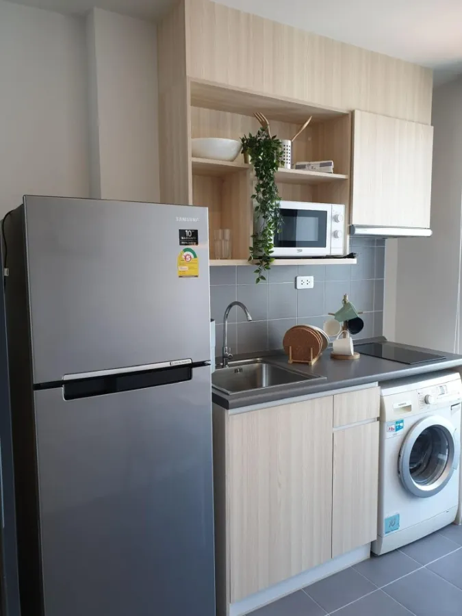 For rent: Condo Ideo O2, beautifully decorated room, 22nd floor, city view, comes with a great price that you must not miss.