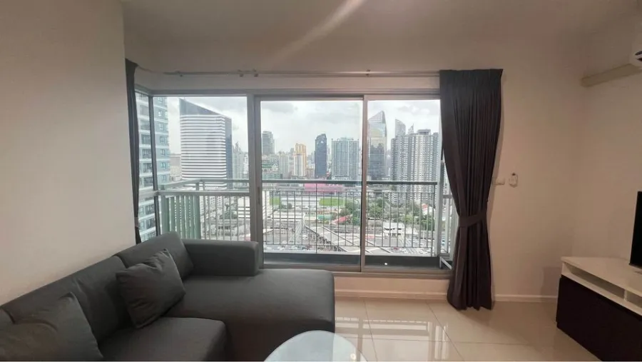 For rent: Aspire Rama 9, very spacious room, fully furnished, corner room, very private. You will regret it if you miss it.