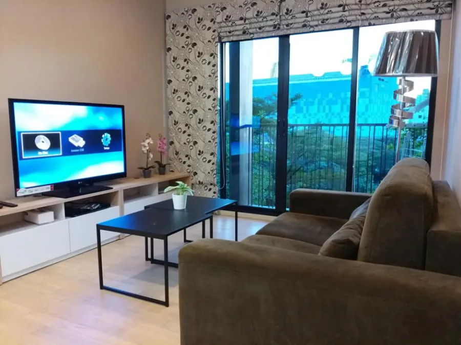 ขายด่วน!! คอนโด โนเบิล รีวิล ชั้น 7 (ขายพร้อมผู้เช่า) Fully furnished ตกแต่ง พร้อมอยู่ รีบจองเลย!!