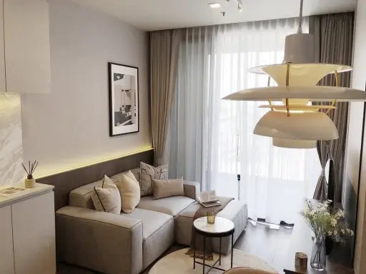 For rent: Ideo Q Sukhumvit 36. The layout is the best proportion. No block view. Clear view. Natural light. Hurry and book now.