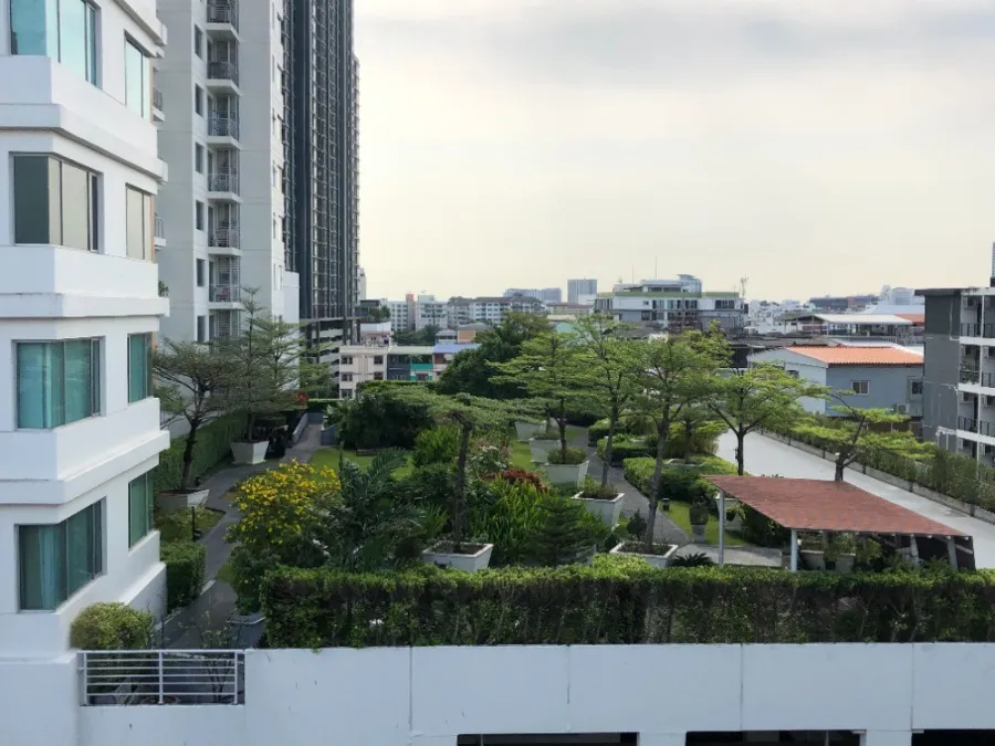 ให้เช่า Bangkok FELIZ Sathorn-Taksin 2 ห้องนอน มาพร้อมการตกแต่งที่ครบครัน จองเลย ห้ามพลาด