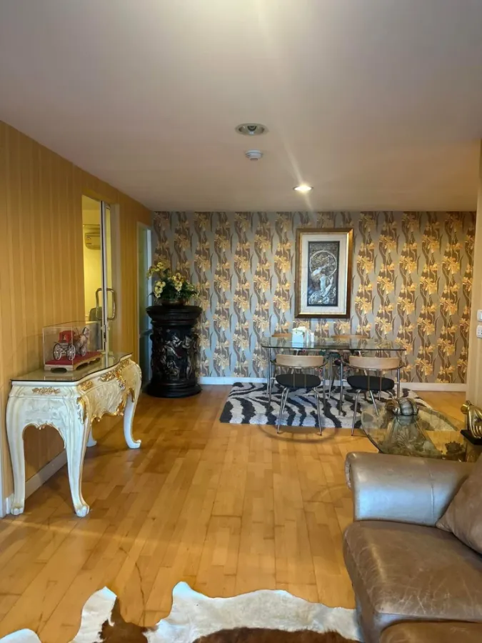 For rent: The Fine @ river, Chao Phraya River view, opposite Capella Hotel, fully furnished, must book.