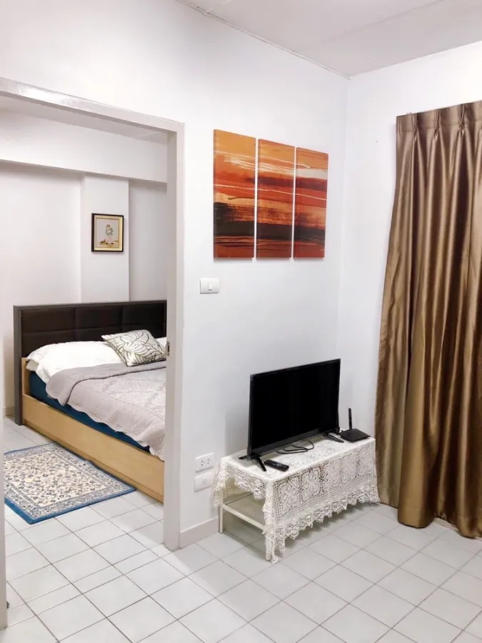 For sale/rent!! Lasalle Park Condo, 4th floor, Building C (wide corner room), good price, ready to move in, hurry and reserve now!!