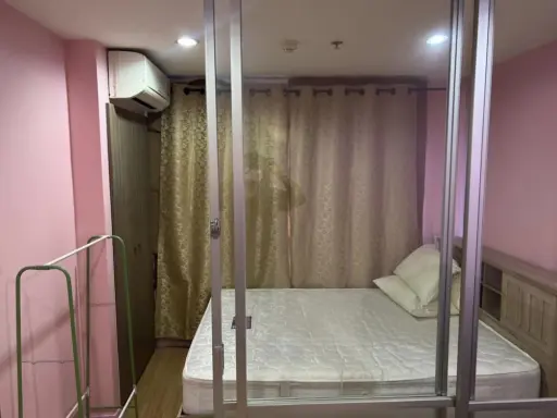 For rent, Lumpini Ville Ramkhamhaeng, Building B, 2nd floor, partitioned room. Fully furnished, book now