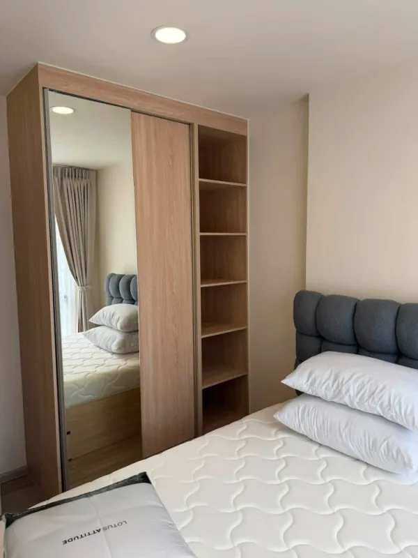 ให้เช่า Beat Sukhumvit แบบ 1 Bedroom Plus หิ้วกระเป๋าเข้าอยู่ได้เลย (วิวสวย วิวสระ)
