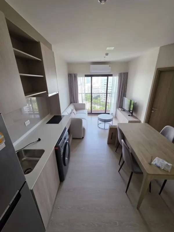 🏠🌃 ให้เช่า โฟล บาย แสนสิริ🏠🌃